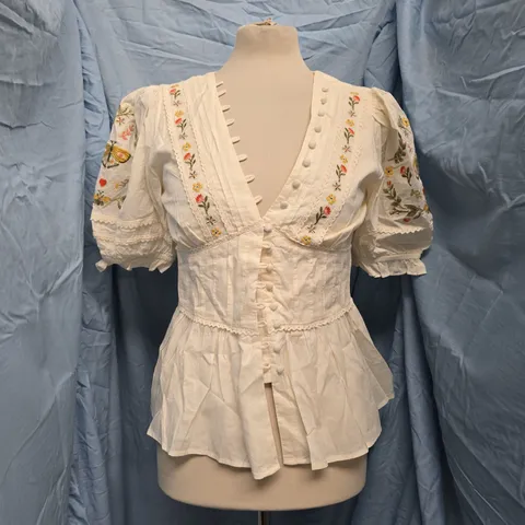 NOBODY'S CHILD X ELIZABETH SCARLETT SEREN TOP IN WHITE SIZE UK 10