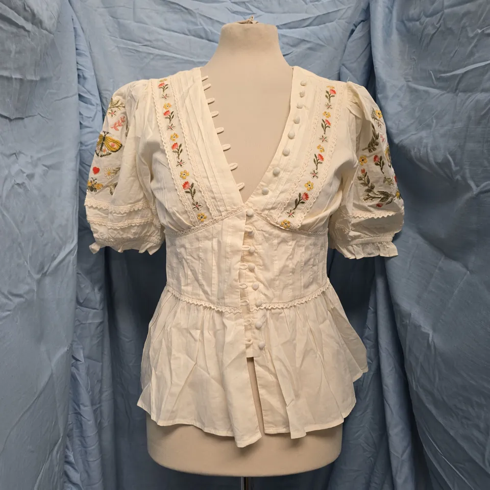 NOBODY'S CHILD X ELIZABETH SCARLETT SEREN TOP IN WHITE SIZE UK 10