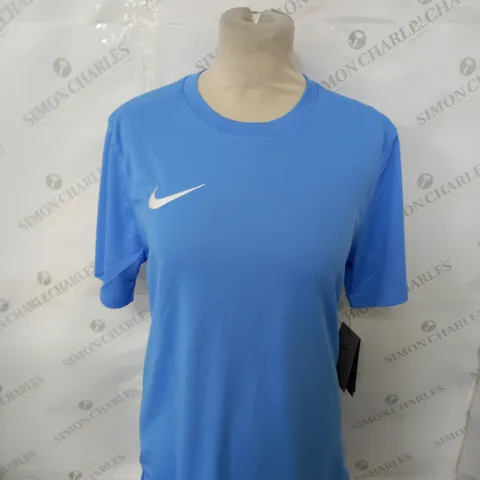 NIKE CASUAL T-SHIRT SIZE S