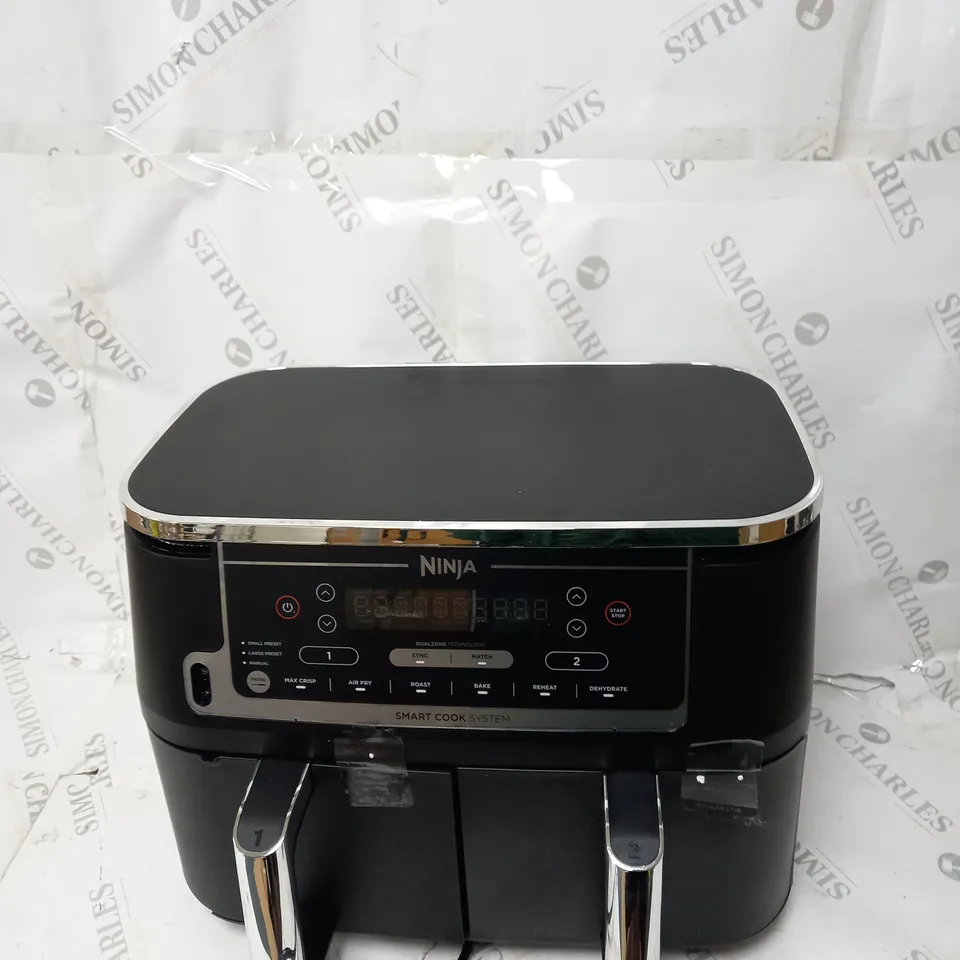 BOXED NINJA FOODI MAX 9.5L DUAL ZONE AIRFRYER AF451UK