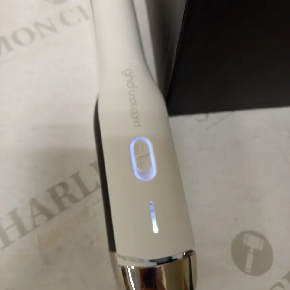 GHD UNPLUGGED STYLER - HAIR STRAIGHTENERS 
