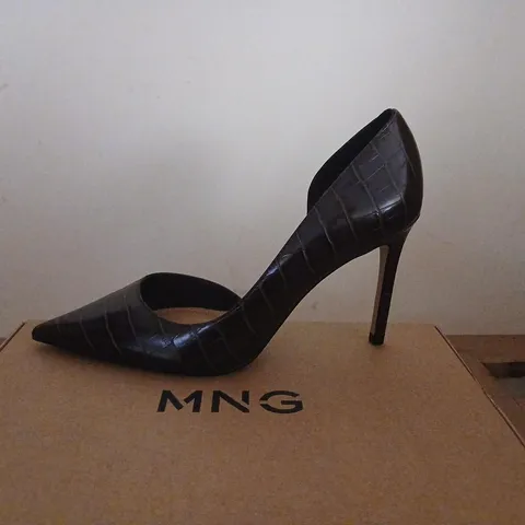 MANGO MNG BLACK CROC-EFFECT HIGH HEEL PUMPS, POINTED TOE, WOMEN'S UK 6 (EU 39)