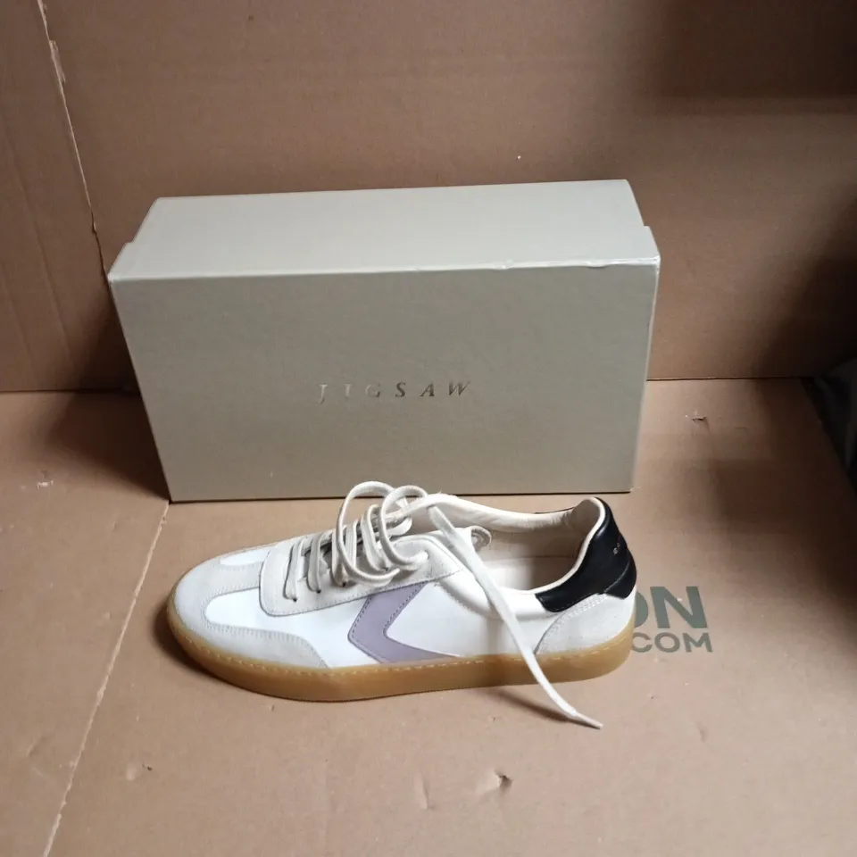 JIGSAW WOMEN'S TRAINERS – WHITE WITH LILAC SIDE STRIPE, BOXED - EUR SIZE 38 