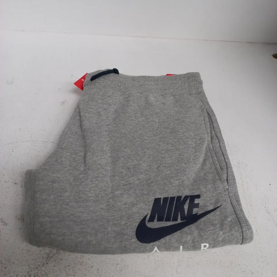 NIKE SLIM GREY SWEATPANTS – XL