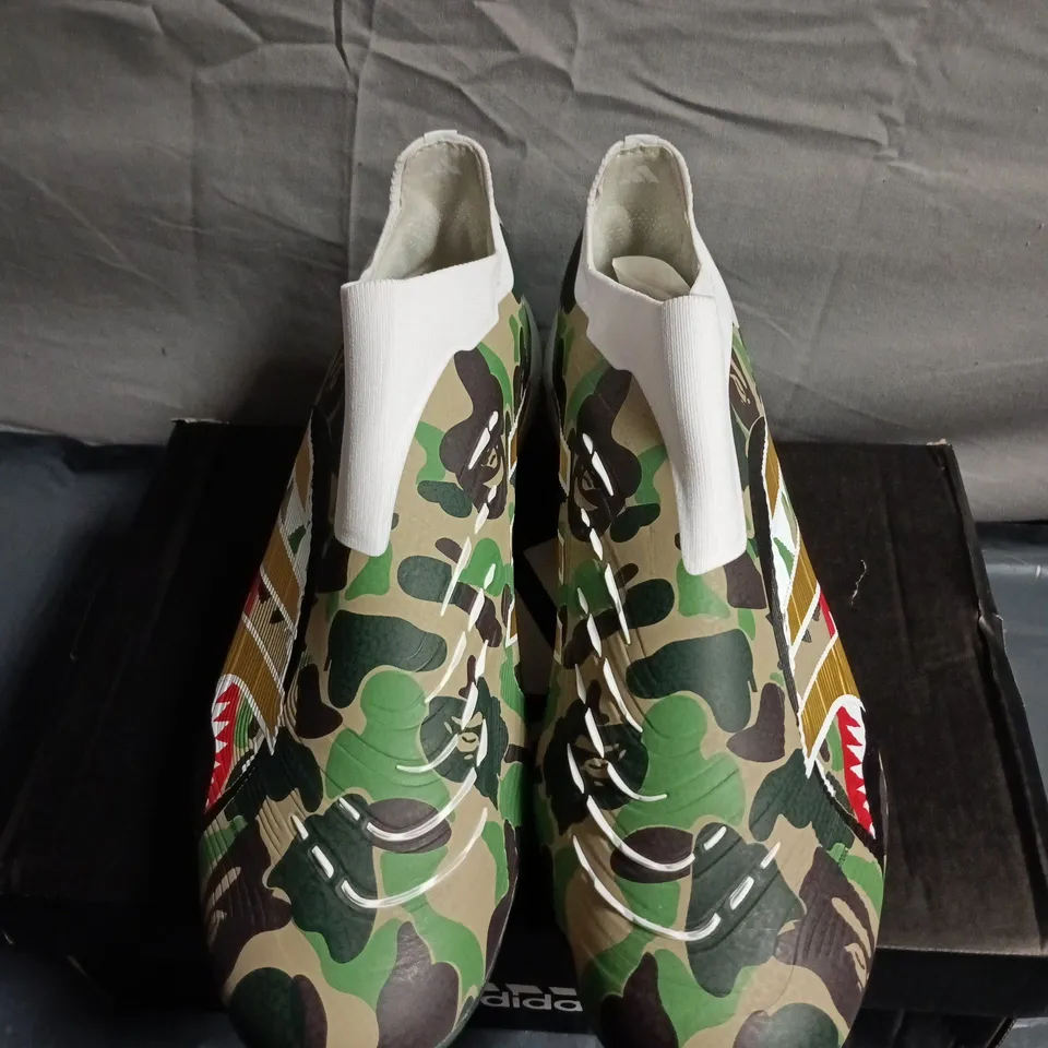BOXED PAIR ADIDAS CAMOUFLAGE FOOTBALL BOOTS WITH SOCK COLLAR – UK SIZE 11