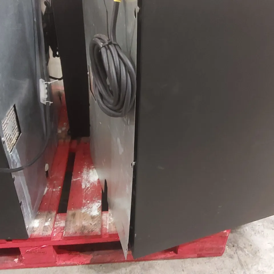 AZKOYEN VITRO COMMERCIAL COFFEE MACHINE