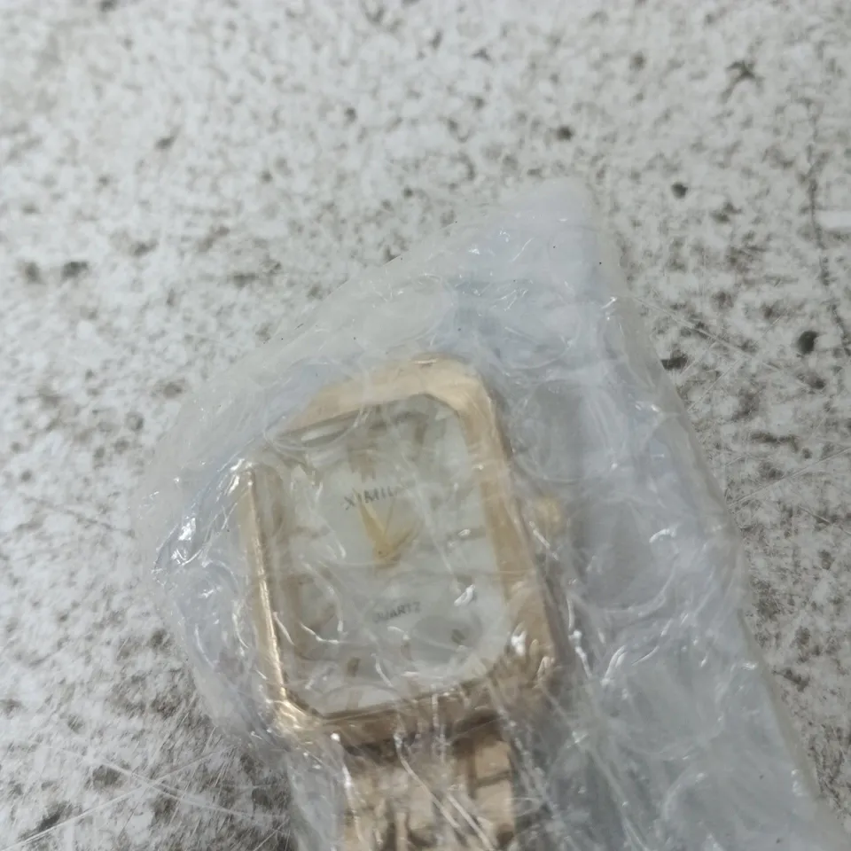 GOLD-TONE WRISTWATCH (BOXED) – XIMILI
