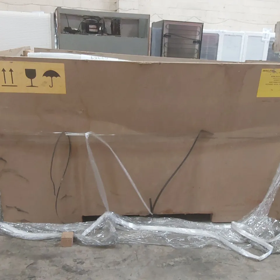 PALLET CONTAINING COMMERCIAL BOOKCASE UNIT PARTS