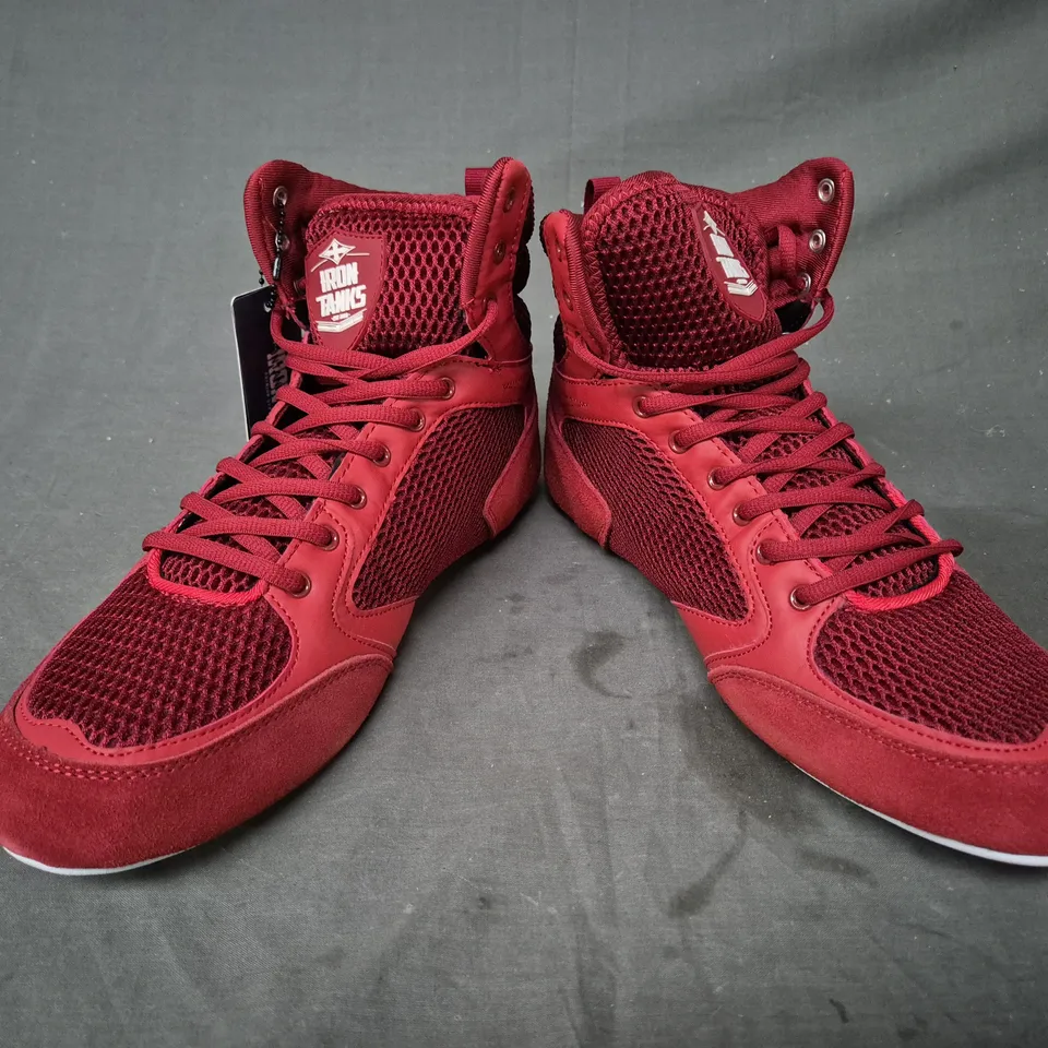 BOXED PAIR OF IRON TANKS TITAN III GYM SHOES IN RED UK SIZE 10