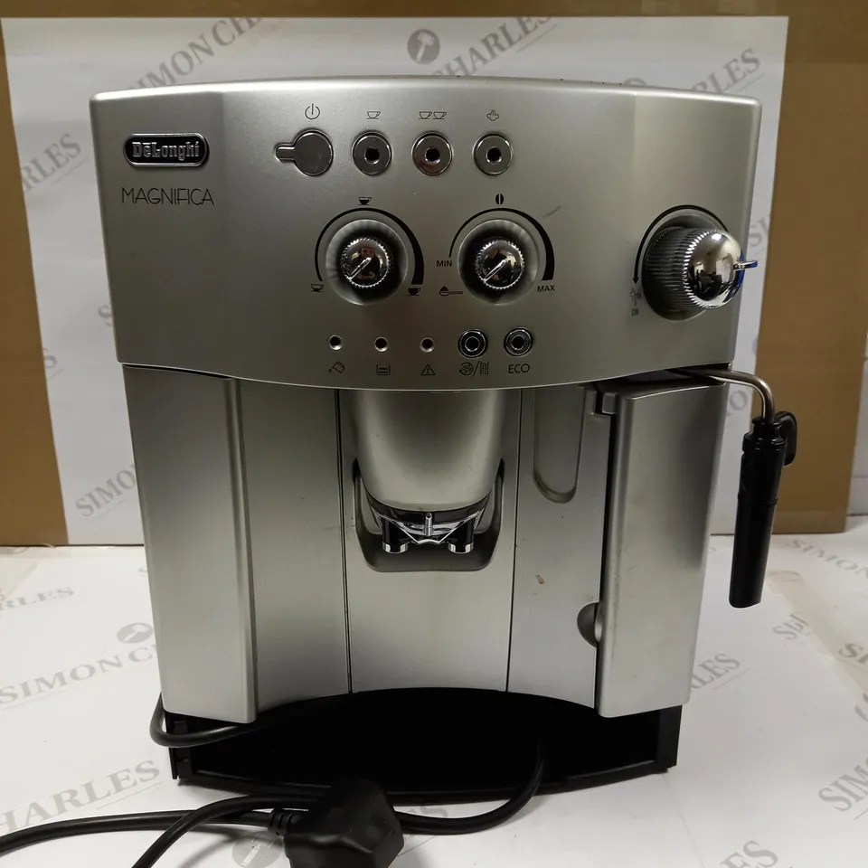 DEHLONGHI MAGNIFICA BEAN TO CUP COFFEE MAKER 