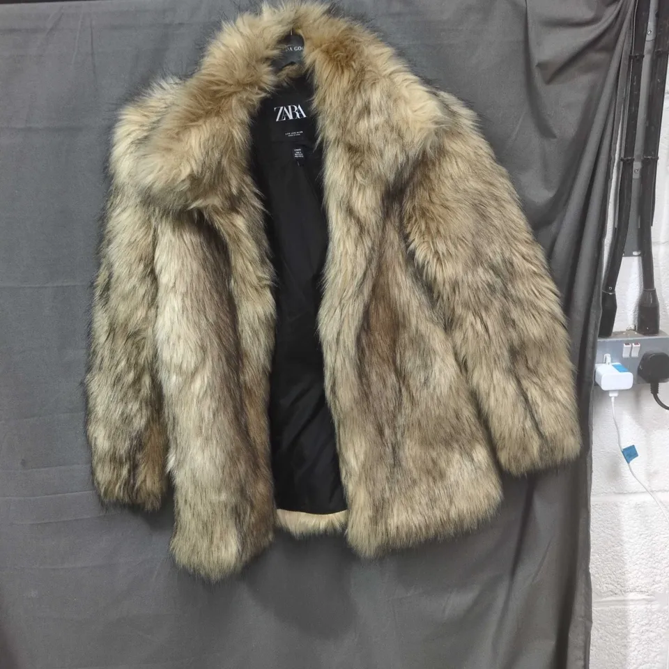 ZARA WOMEN’S FAUX FUR COAT – BROWN