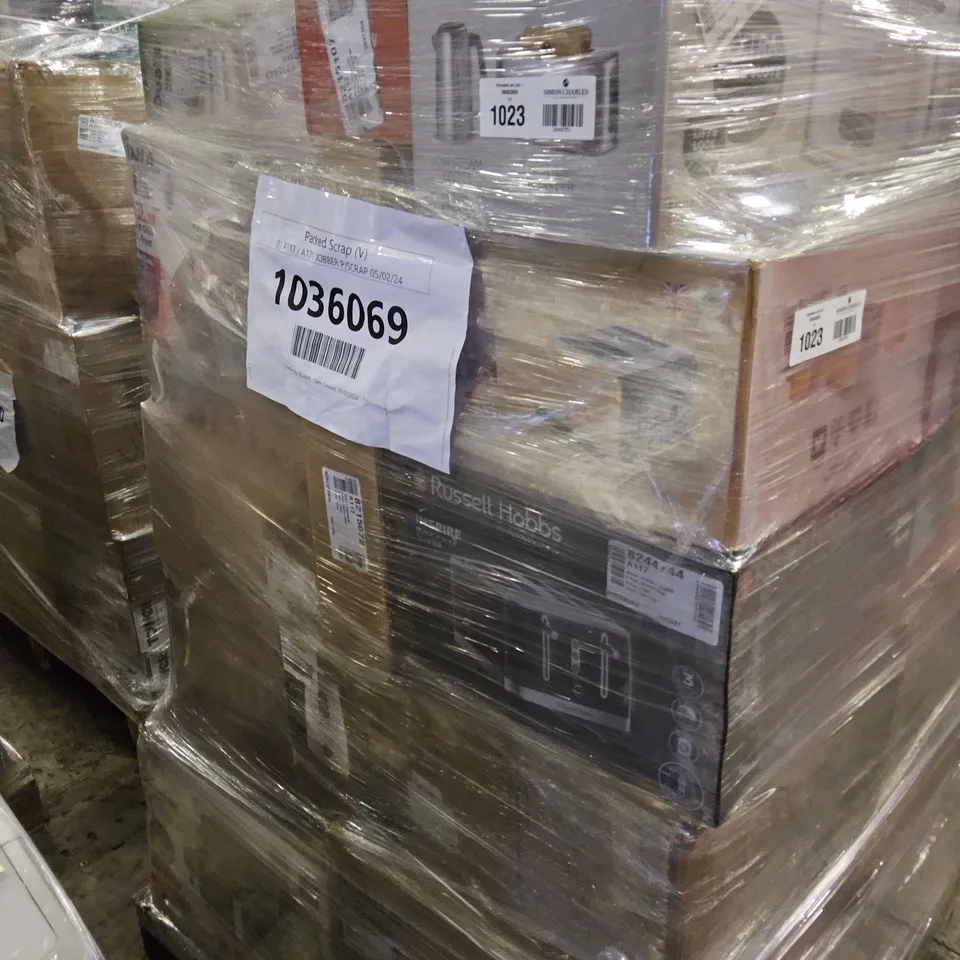 PALLET OF APPROXIMATELY 49 UNPROCESSED RAW RETURN HOUSEHOLD AND ELECTRICAL GOODS TO INCLUDE;