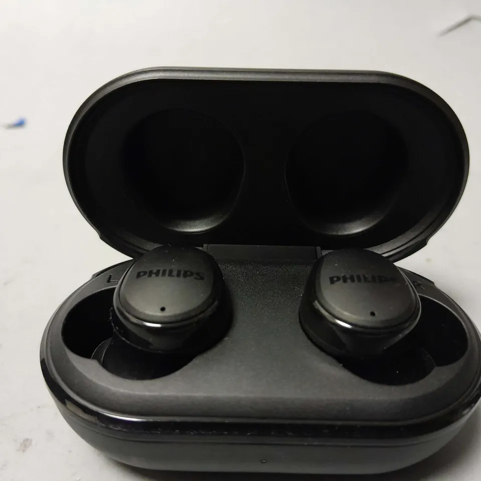 BOXED PHILIPS 4000 SERIES TRUE WIRELESS HEADPHONES IN BLACK