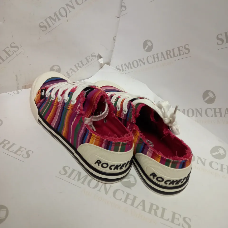 ROCKET DOG RAINBOW TRAINERS - SIZE 5