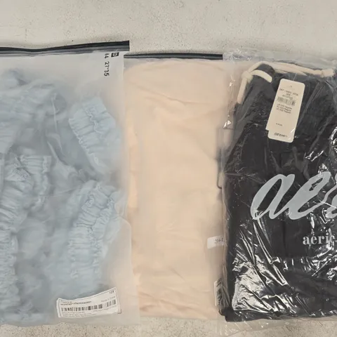 APPROXIMATELY 20 ASSORTED CLOTHING AND FASHION PRODUCTS IN VARIOUS STYLES AND SIZES - COLLECTION ONLY