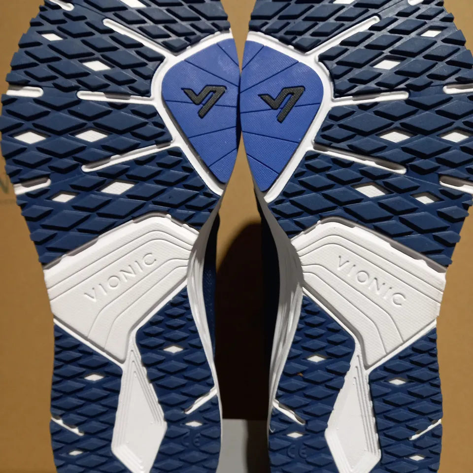 VIONIC FULTON DOMINIC NAVY MENS TRAINERS - SIZE 10