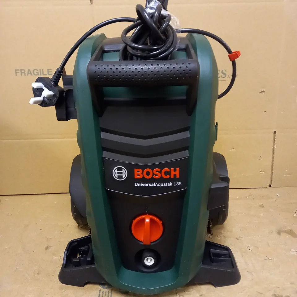 BOSCH UNIVERSAL AQUATAK 135 PRESSURE WASHER