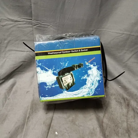 WEATHERPROOF OUTDOOR-SWITCH & SOCKET 