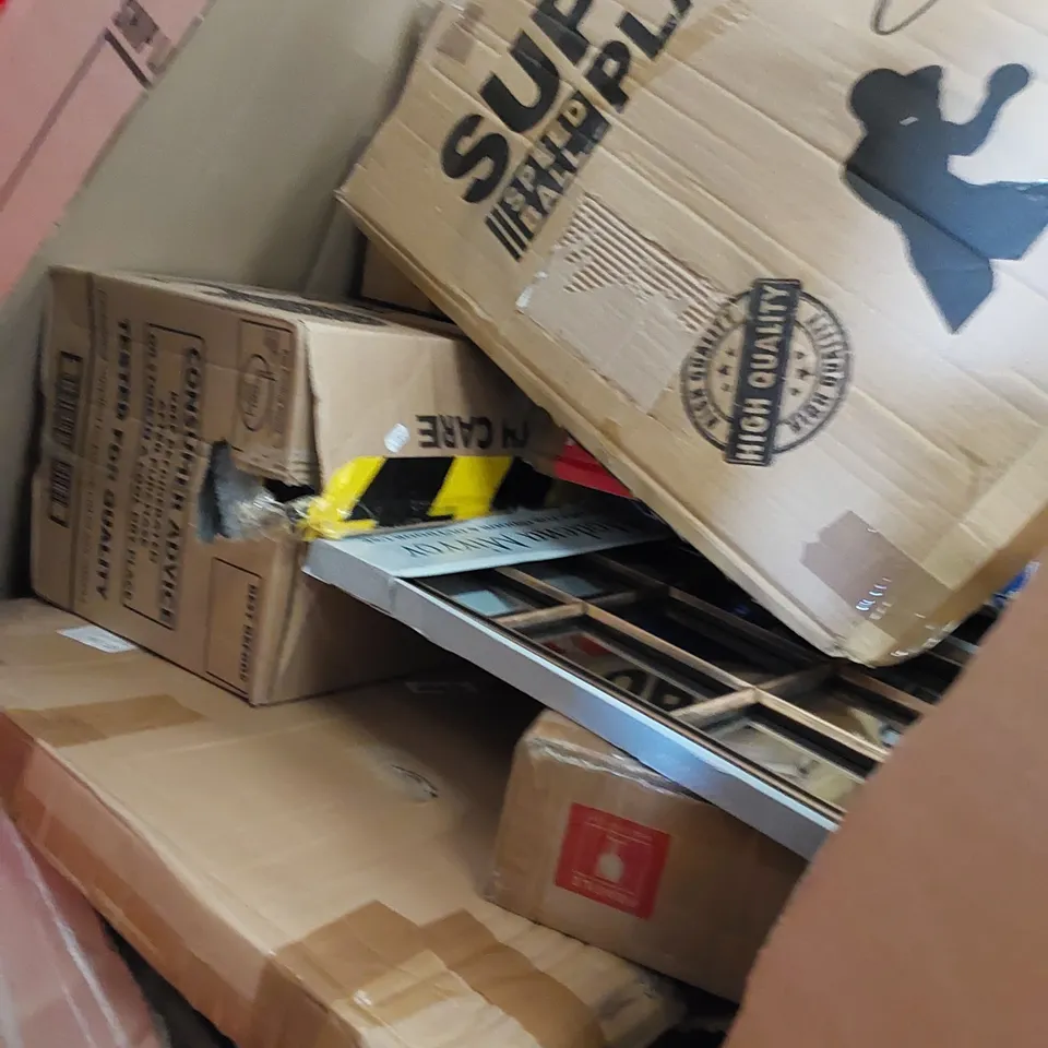 PALLET OF ASSORTED ITEMS INCLUDING, SUPREME PLATFORM SPEEDBALL, 2 IN 1 MICROFIBER MOP ASSORTED MIRRORS