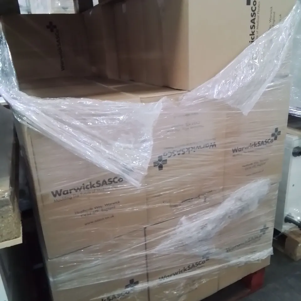 PALLET CONTAINING APPROXIMATELY 30 CASES EACH CONTAINING 80 PLASTIC INSTRUMENT TRAYS 200 × 150 × 51mm