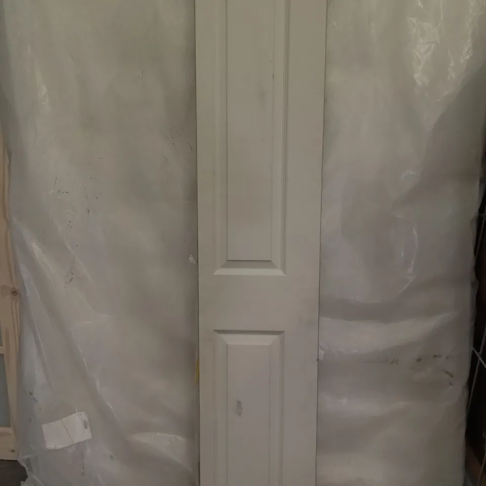 FOLDING DOOR 