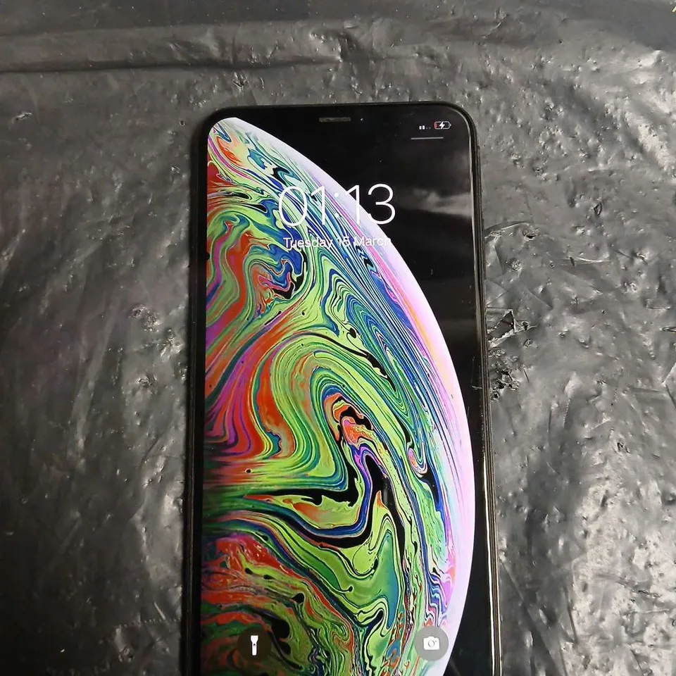 BOXED APPLE IPHONE XS MAX - MODEL MT502B/A