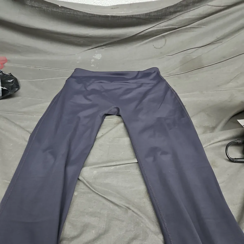 ELLESSE FLAIR BOTTOM LEGGING SIZE 12