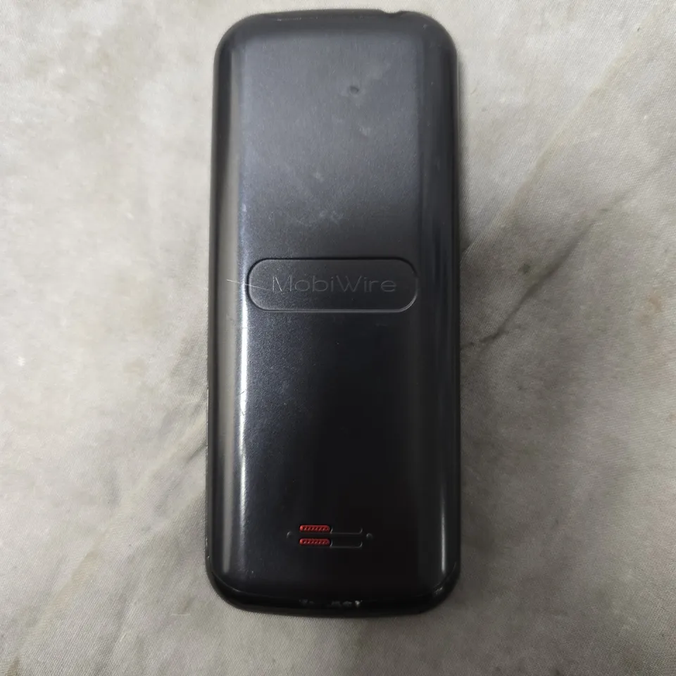 MOBIWIRE APONI SMARTPHONE