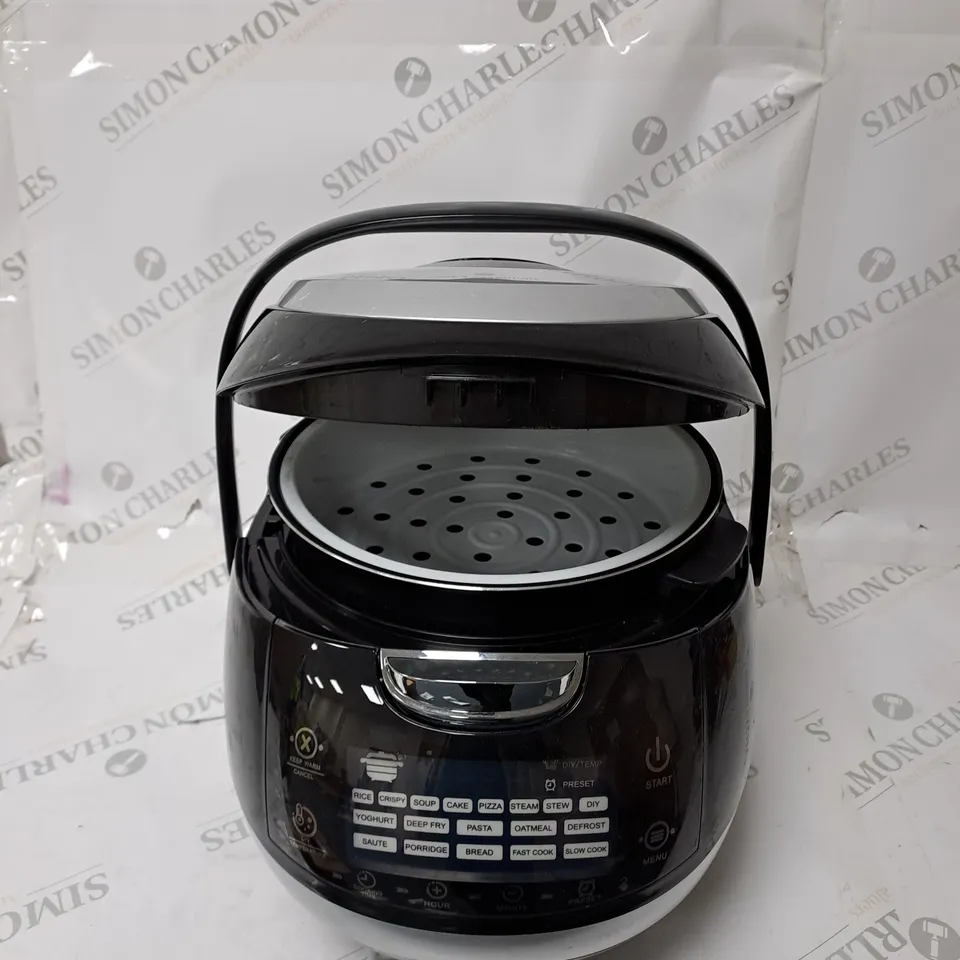 BOXED COOKS ESSENTIAL MULTI-PURPOSE COOKER 