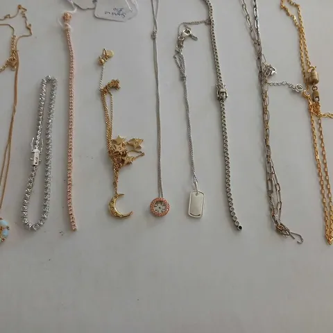 NINE ASSORTED STERLING SILVER CHAINS INCLUDING BRACELETS AND NECKLACES