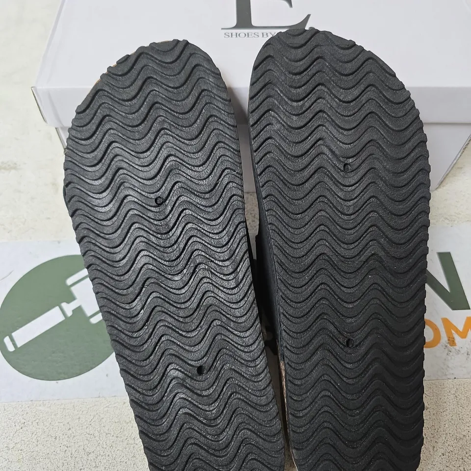 BOXED SHOES BY EMMA NATALIE SLIDER SHOES, BLACK - SIZE 7