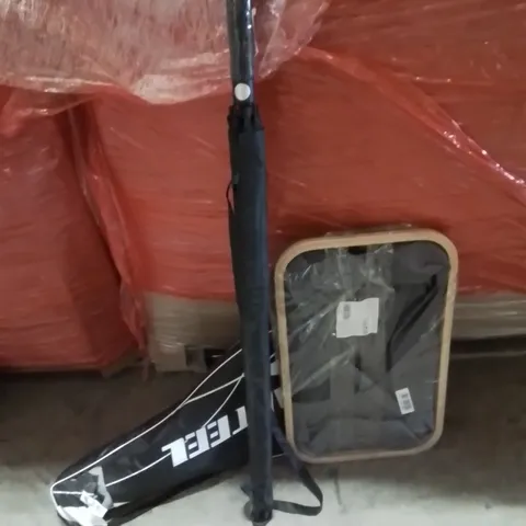 PALLET OF ASSORTED HOUSEHOLD GOODS AND PRODUCTS TO INCLUDE;TENNIS RACKETS,UMBRELLA,PET TOYS BOX