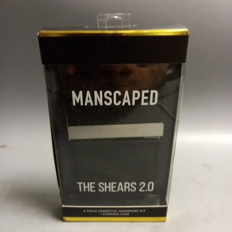 BOXED MANSCAPED THE SHEARS 2.0 4-PIECE ESSENTIAL GROOMING KIT