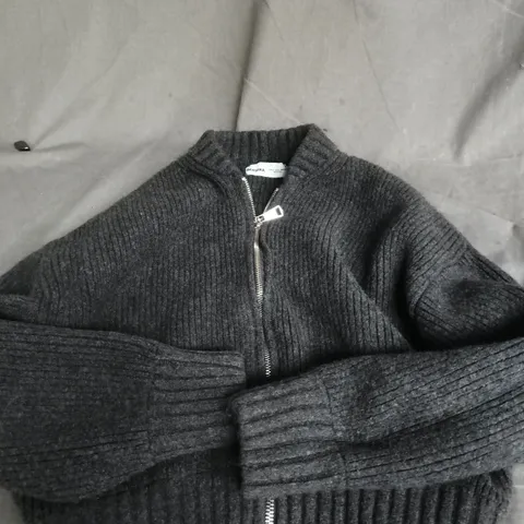 BERSHKA KNIT ZIP CARDIGAN – DARK GREY, UK SIZE S