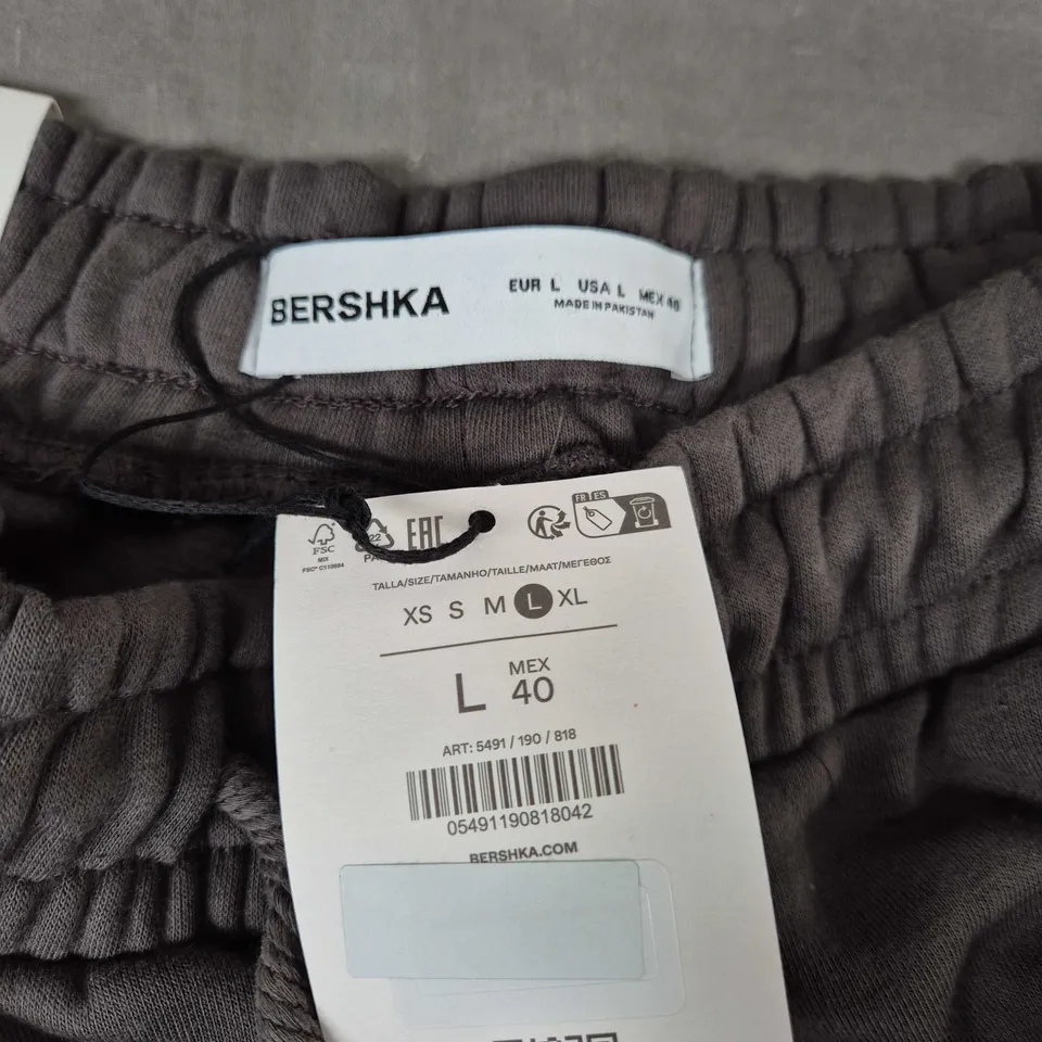 Bershka Men's Joggers – Grey, Size L (EU 40)