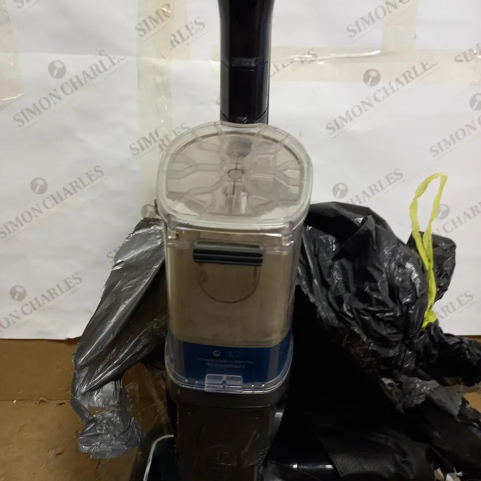 SHARK CORDLESS STICK VACUUM CLEANER