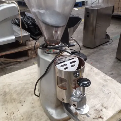 MAZZER LUIGI COMMERCIAL COFFEE GRINDER
