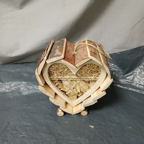 LOVE HEART INSECT HOTEL – WOODEN HEART-SHAPED GARDEN ORNAMENT BOXED