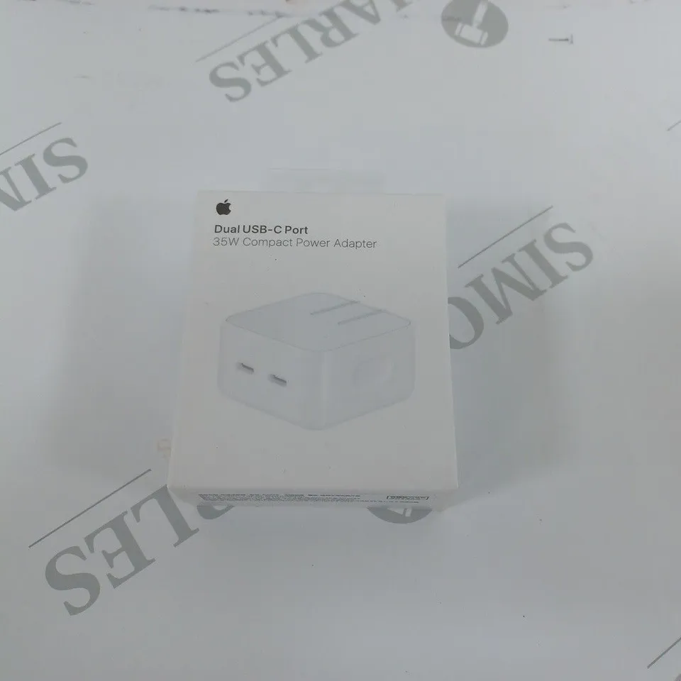 APPLE DUAL USB-C PORT 35W COMPACT POWER ADAPTER 