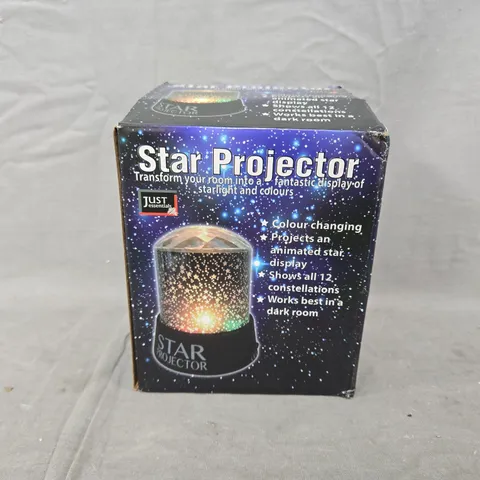 BOX OF APPROXIMATELY 10 ASSORTED HOUSEHOLD ITEMS TO INCLUDE STAR PROJECTOR, ETC - COLLECTION ONLY
