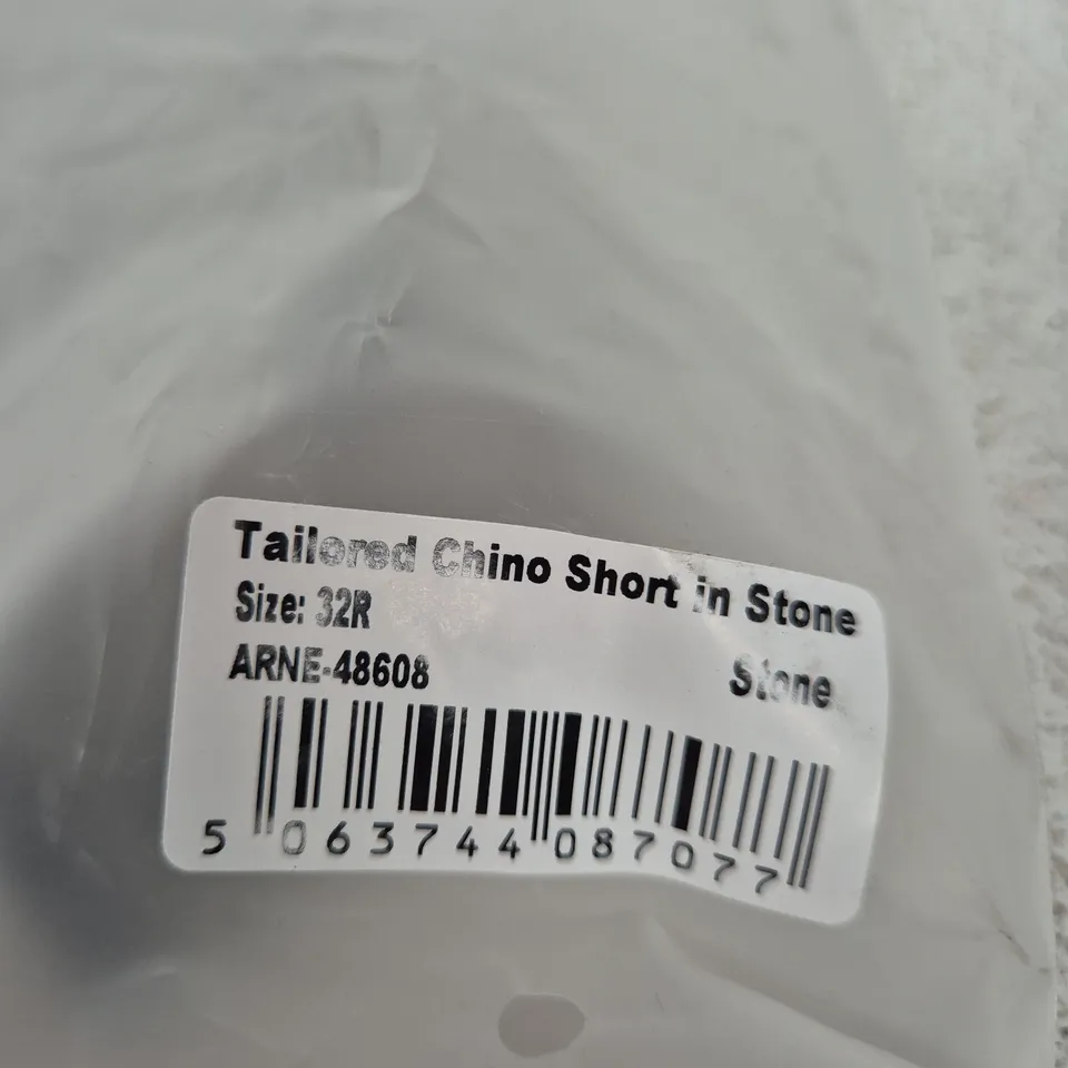 ARNE TAILORED CHINO SHORT IN STONE, SIZE 32R (MEN'S)