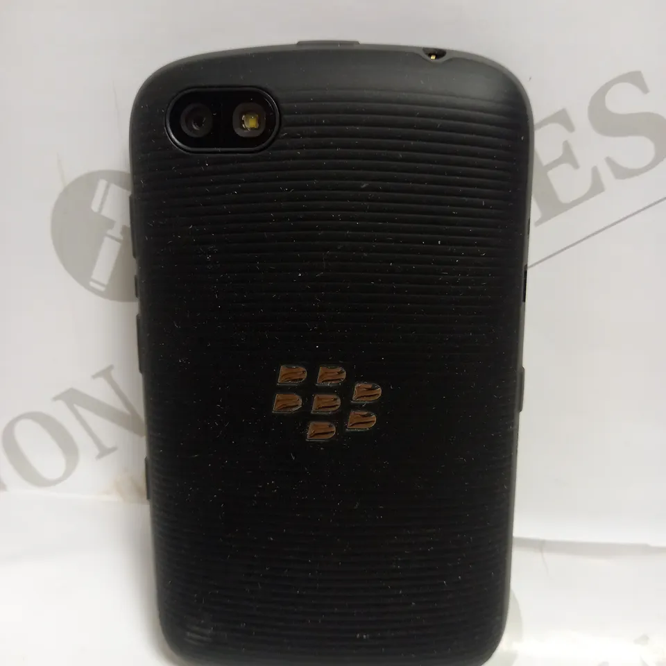 BLACKBERRY MOBILE PHONE