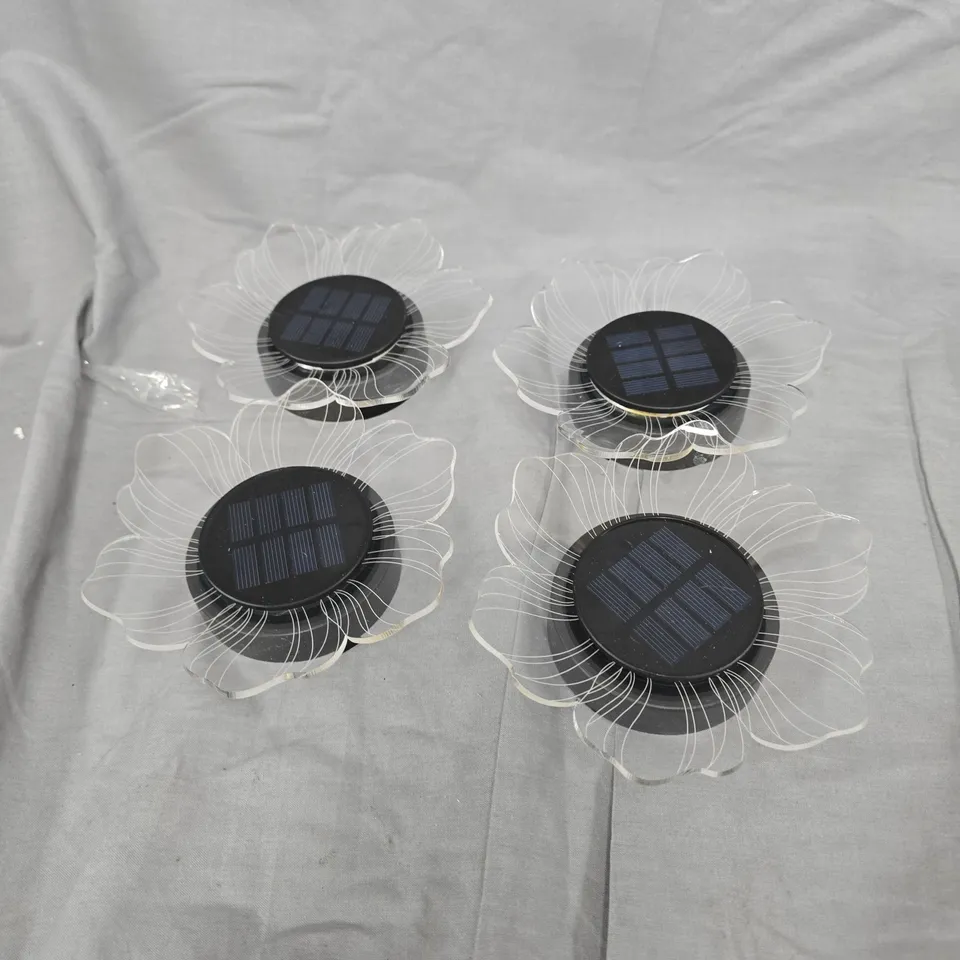 GARDEN REFLECTIONS SET OF 4 SOLAR ACRYLIC FLOWERS