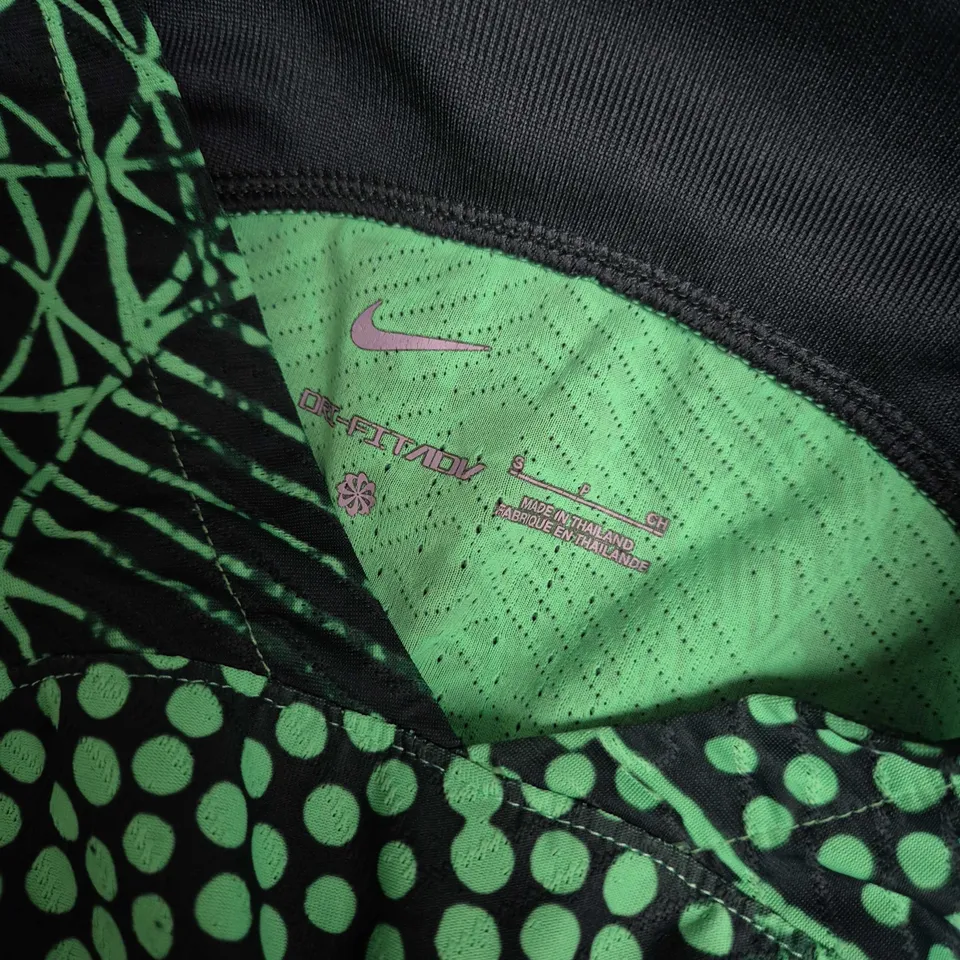 NIGERIA FOOTBALL FEDERATION NIKE DRI-FIT JERSEY – GREEN/BLACK, UK SMALL 