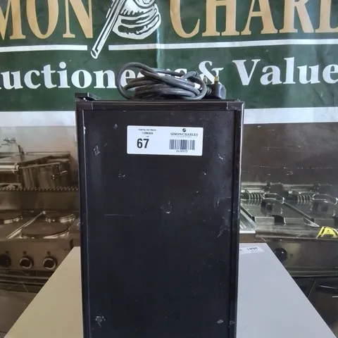 VITRIFRIGO COUNTER TOP MILK FRIDGE 240V Model FG14CBUK