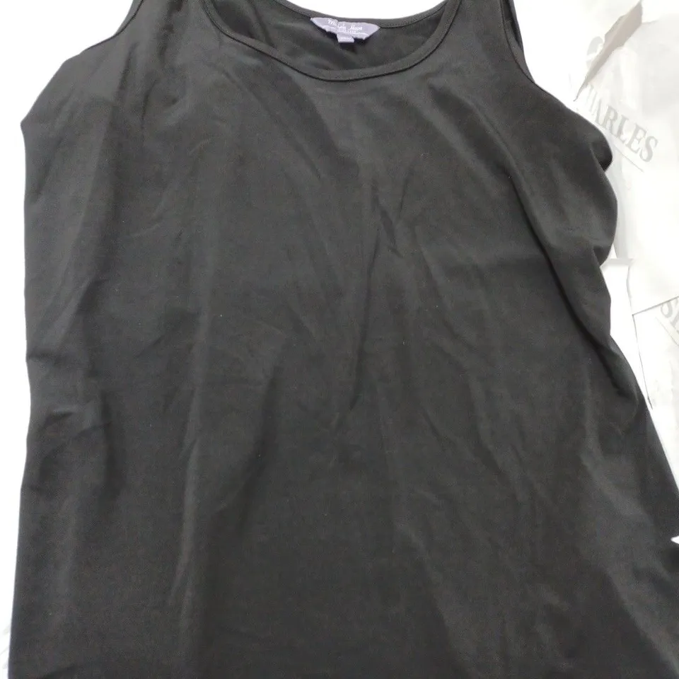 APPROXIMATELY 10 CLOTHING INCLUDING: SLEEVELESS BLOUSES, VELVET SHIRTS BY MICHELE HOPE, WATERPROOF SLEEVELESS JACKET BY WYNNE LAYERS (ALL OF DIFFERENT SIZES)