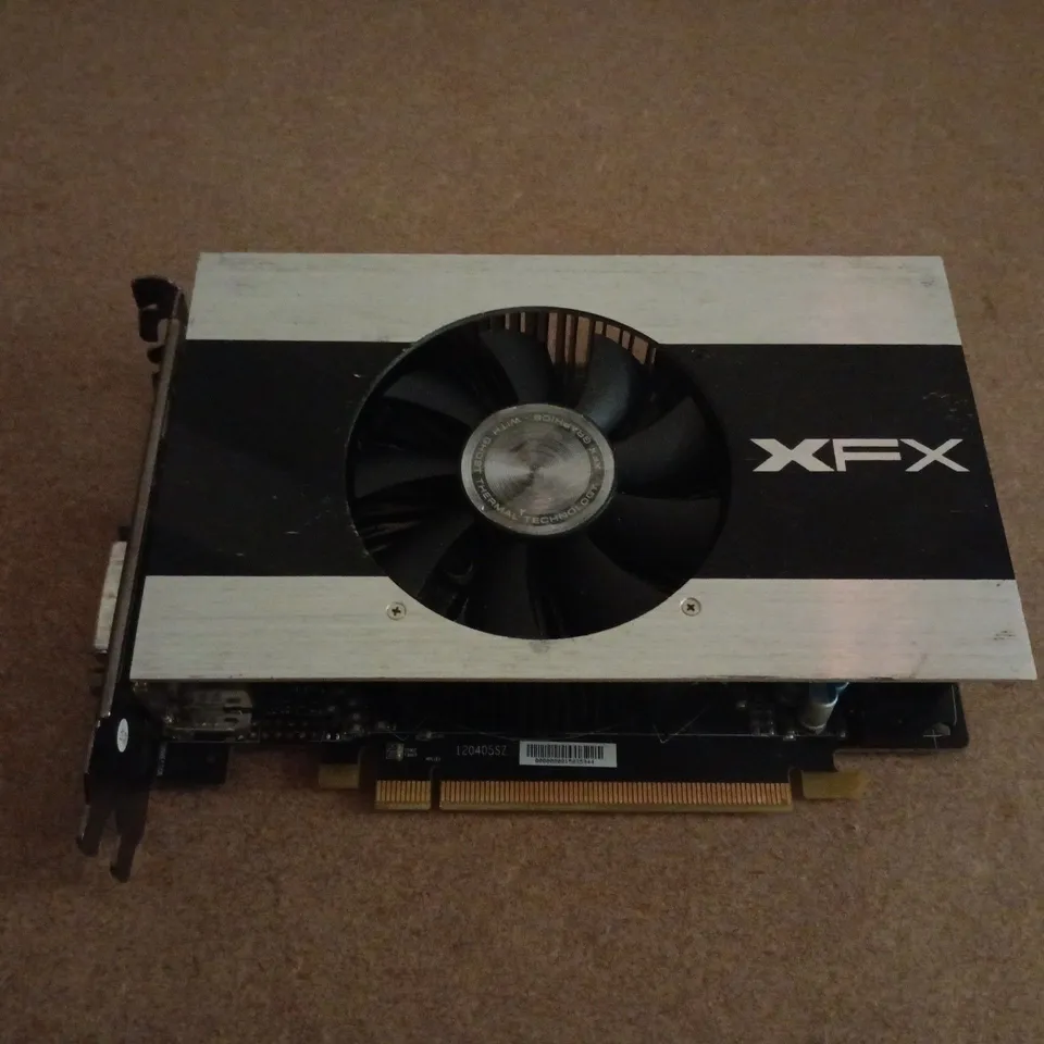 XFX PCIE GRAPHICS CARD – SINGLE FAN
