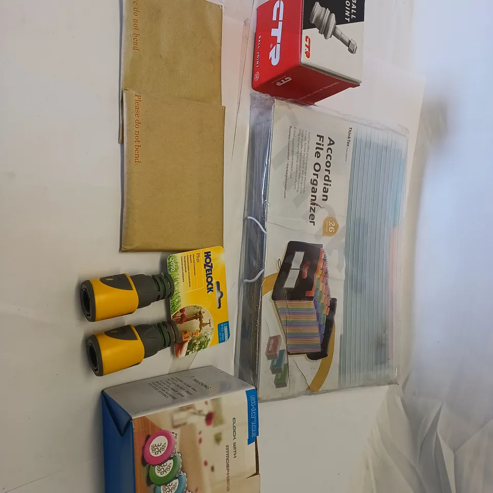 APPROXIMATELY 6 ASSORTED BRAND NEW BOXED PRODUCTS TO INCLUDE;