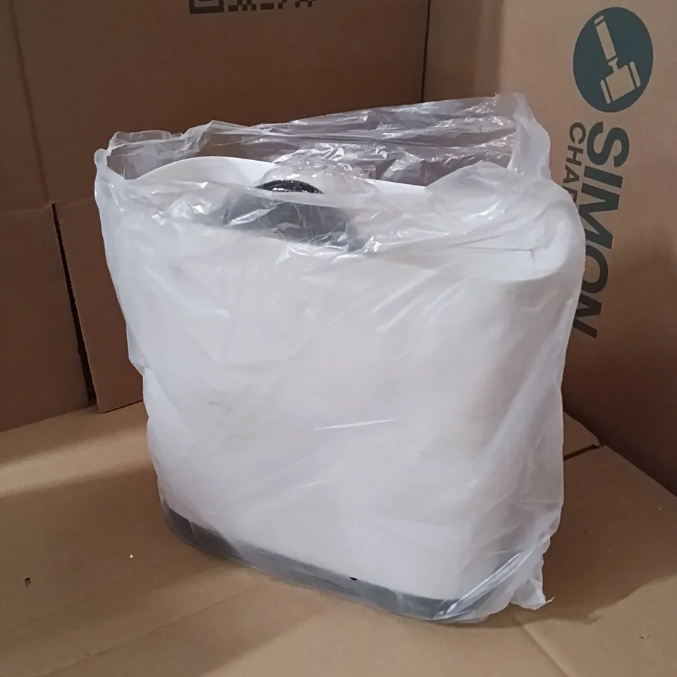 BOXED LIFE IDEAS RUBBISH BIN - WHITE/BLACK