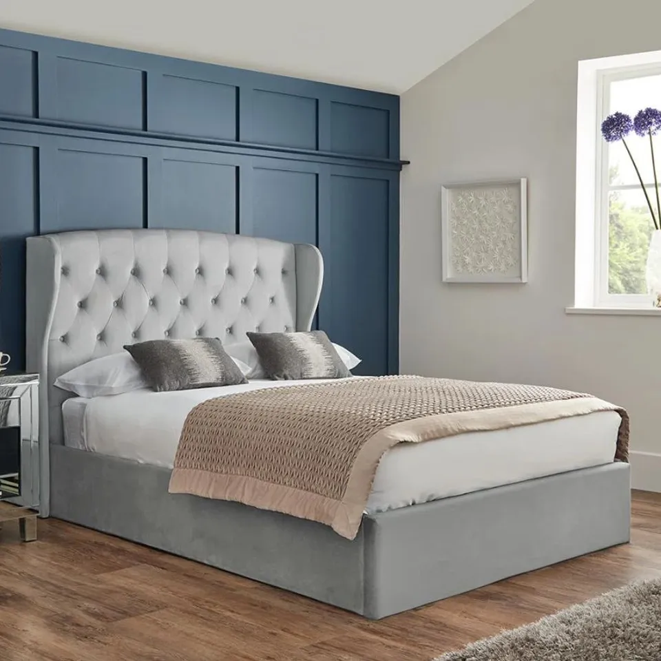 BOXED BURBURY UPHOLSTERED OTTOMAN BED - GREY // SIZE: 5FT KING (2 BOXES)